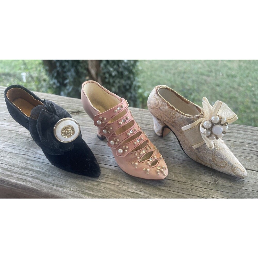Vintage Lot of 3 Miniature Collectible Heel Shoes Fete 1998 Just the Right Shoe